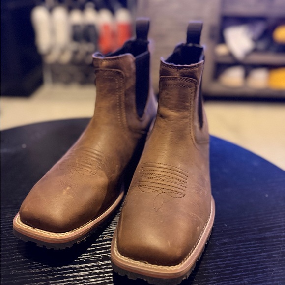 Ariat Brown Leather Western Boots - Picture 3 of 5